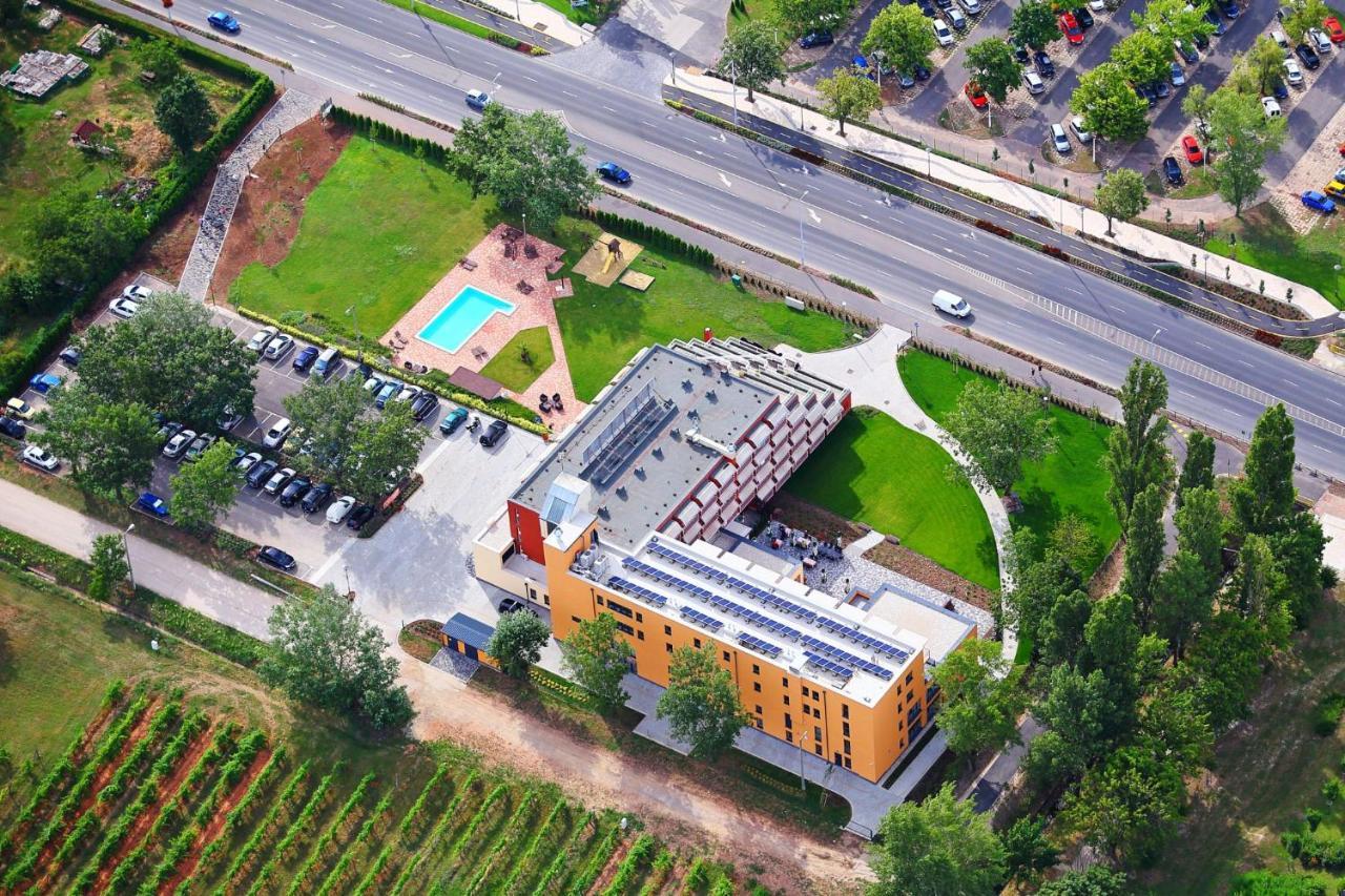 Hotel Margareta Balatonfured Exterior photo