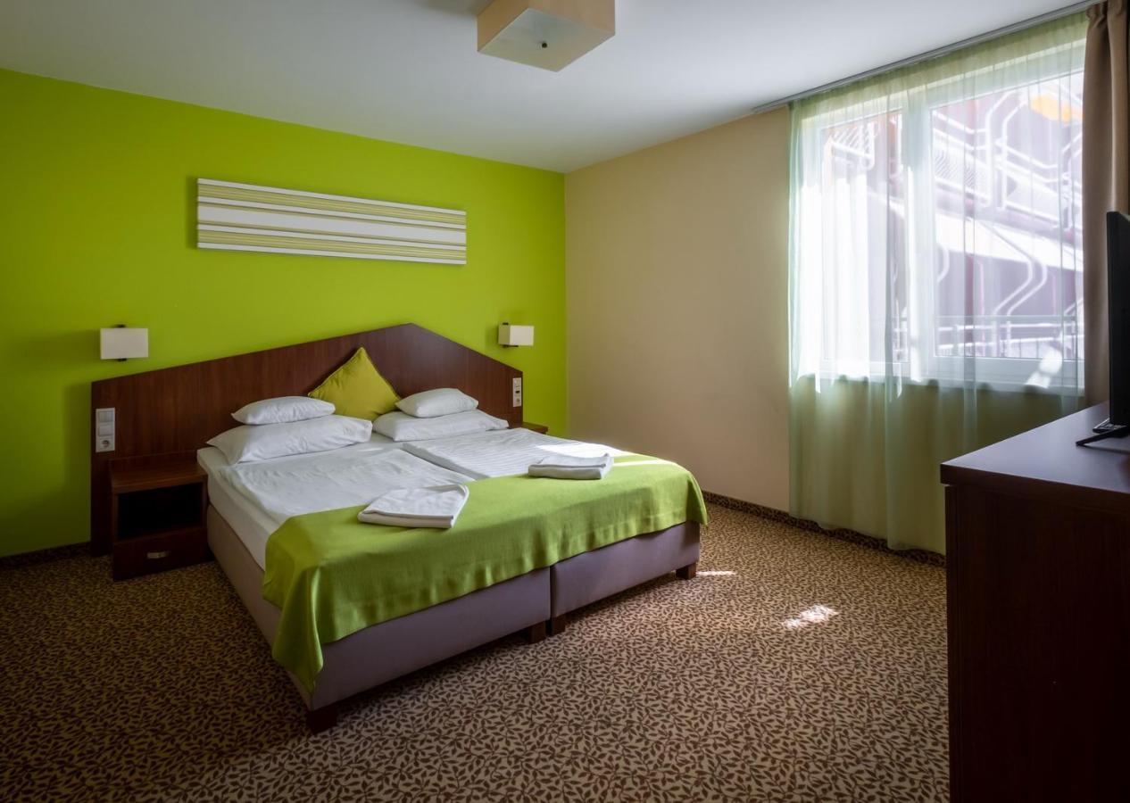 Hotel Margareta Balatonfured Exterior photo
